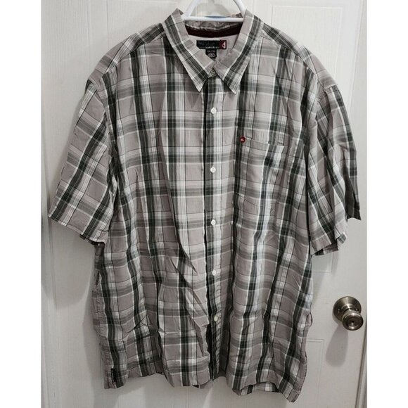 Quicksilver Gray Plaid Short Sleeve Pocket Button Up Shirt Size XXL - Picture 1 of 10